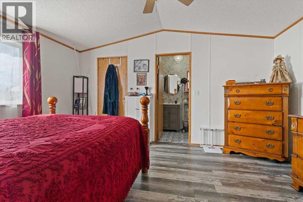 126 Clark Crescent — photo 11