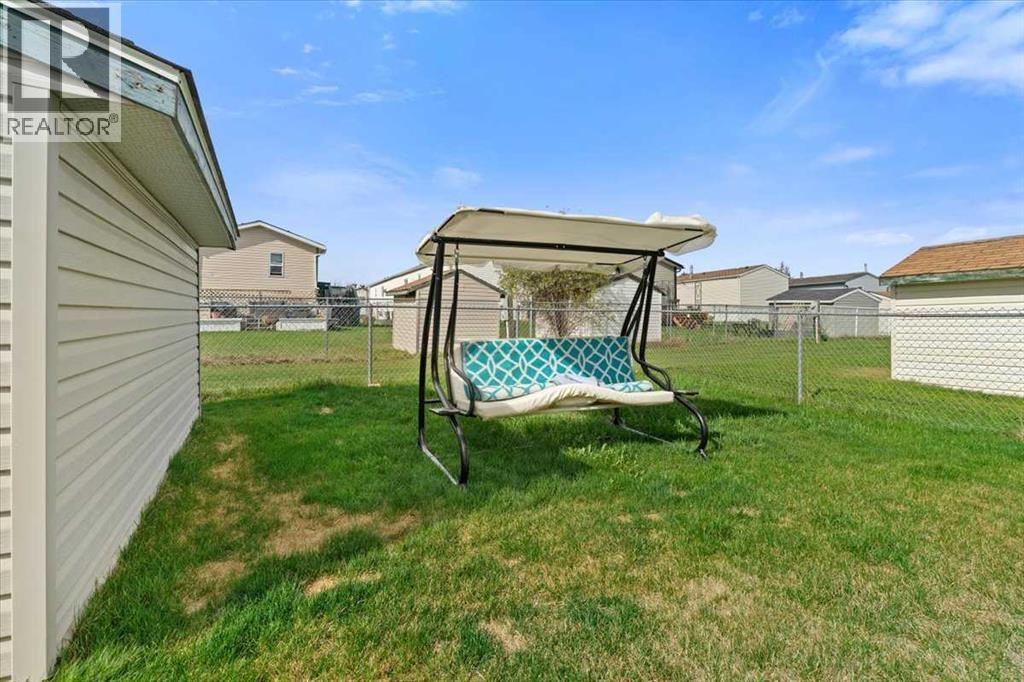 126 Clark Crescent — photo 21