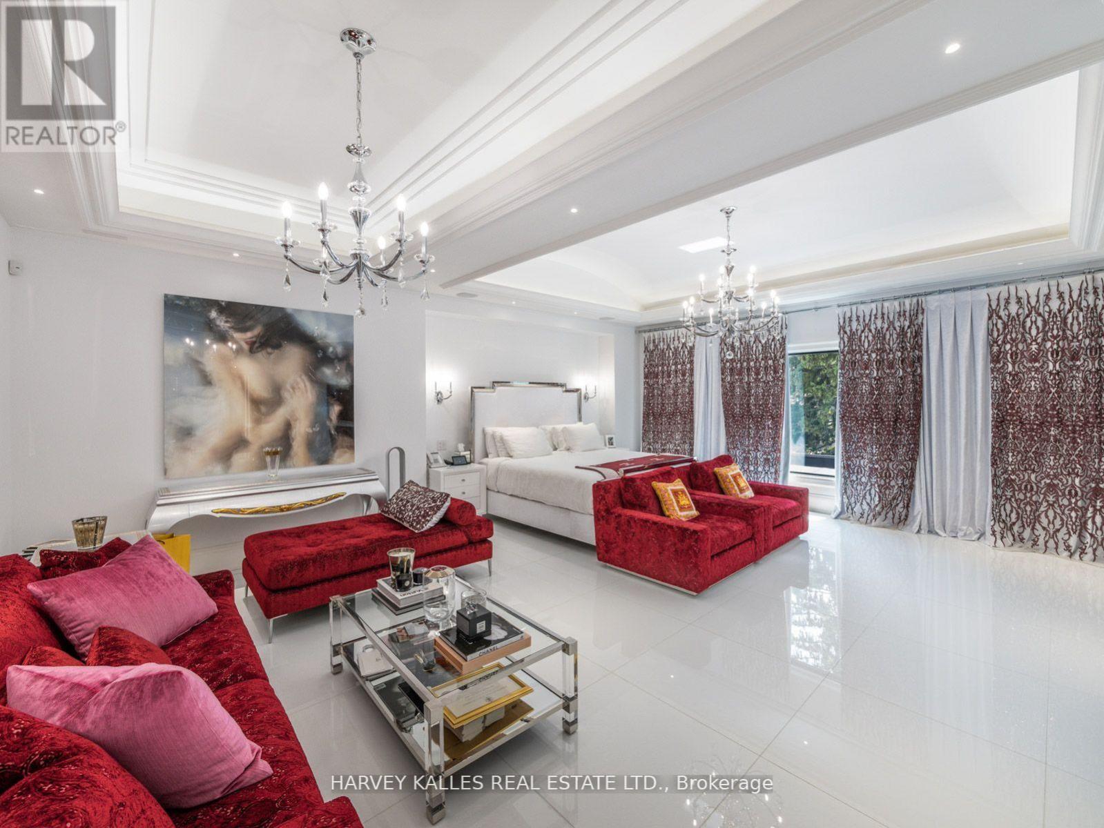 327 CORTLEIGH BOULEVARD - 20