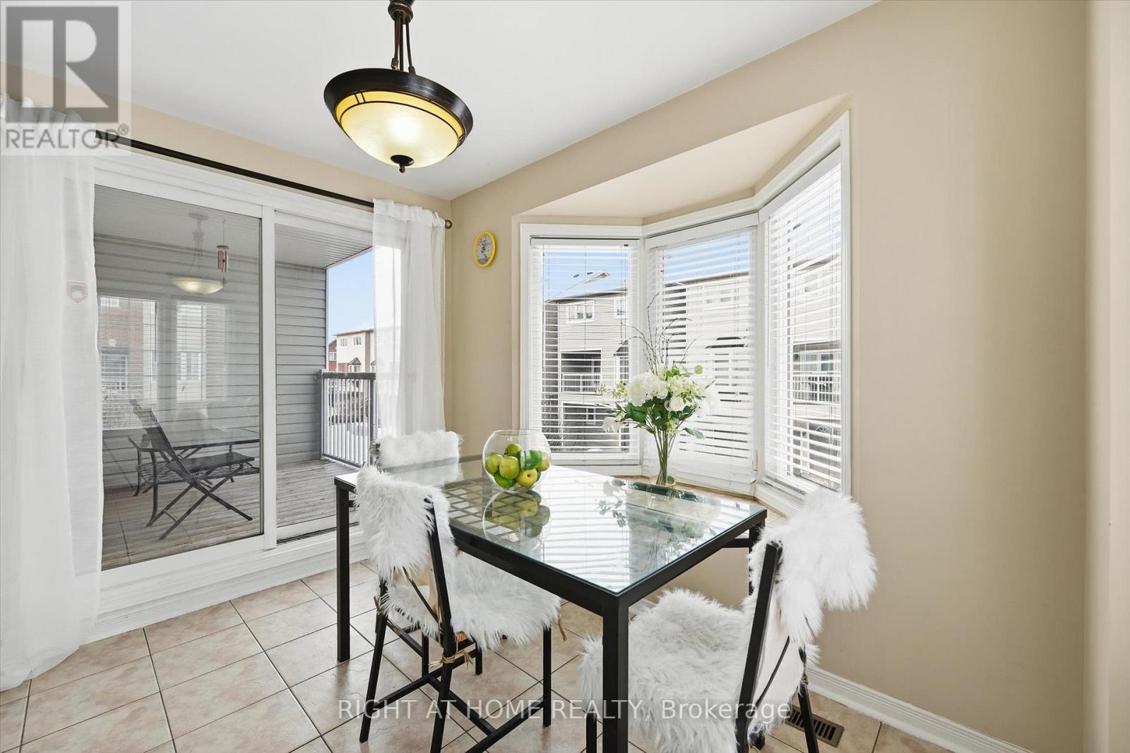 #32 5110 FAIRVIEW STREET - 10