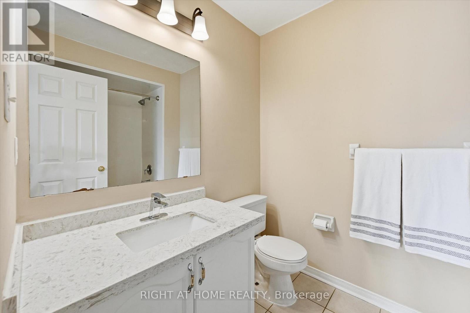 #32 5110 FAIRVIEW STREET - 23