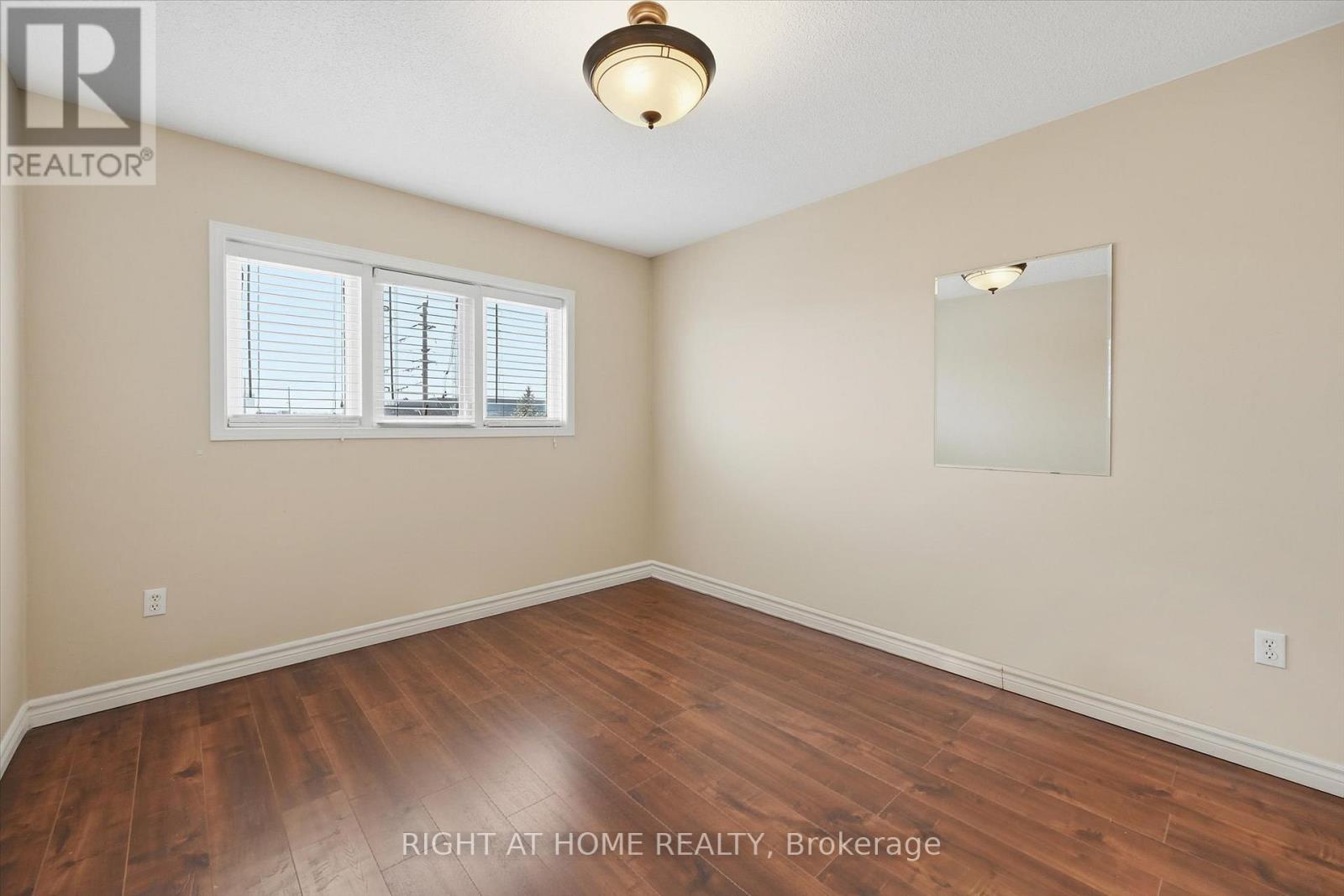 #32 5110 FAIRVIEW STREET - 24
