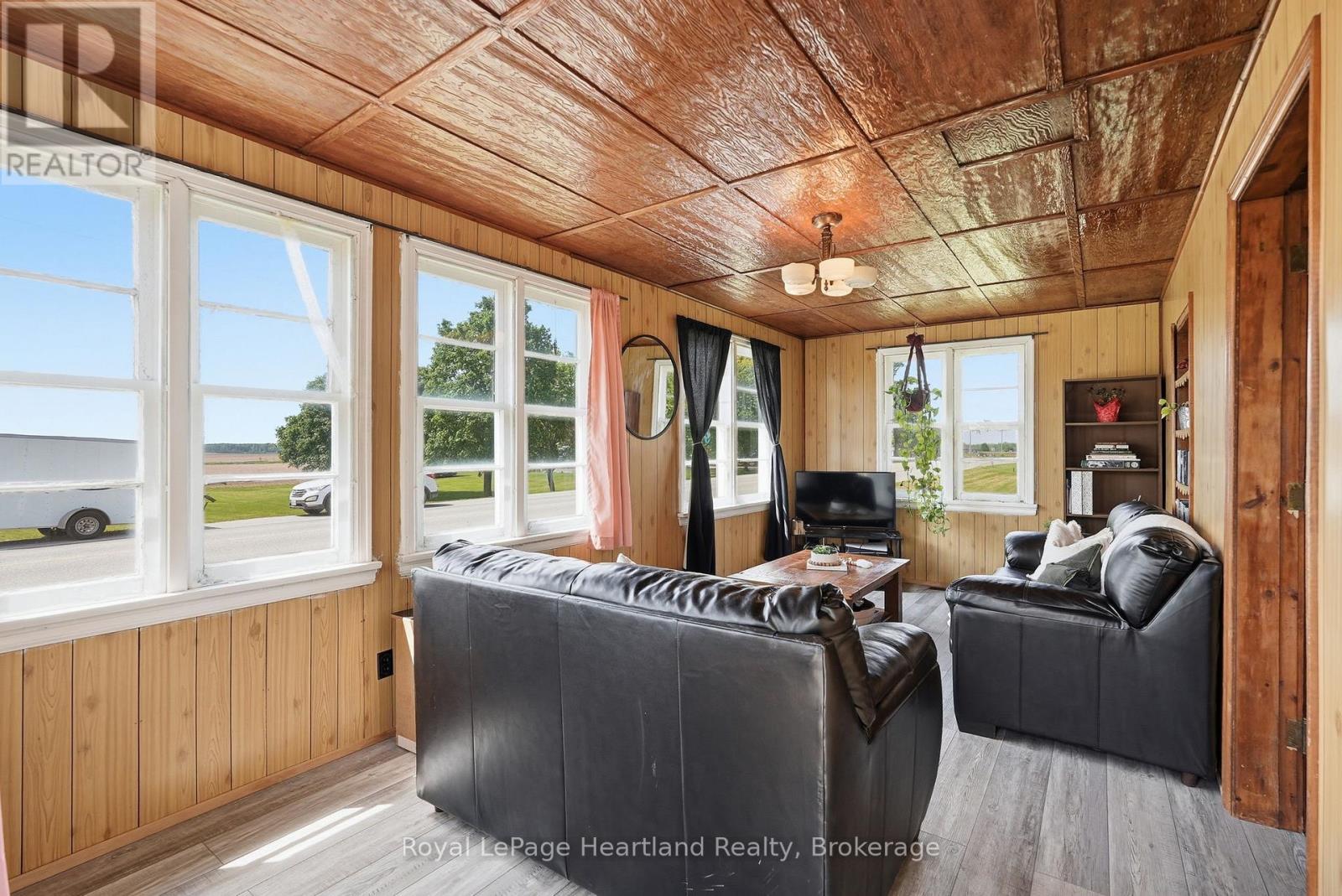 41574 KIRKTON ROAD - Image 9