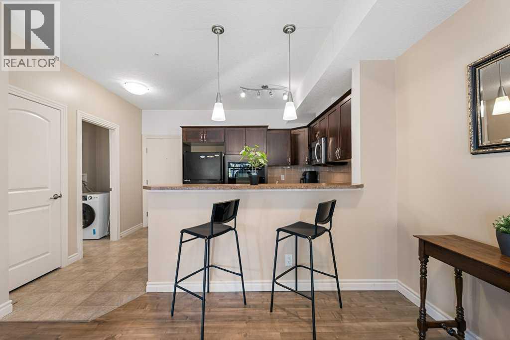 #240 60 Royal Oak Plaza NW - 13