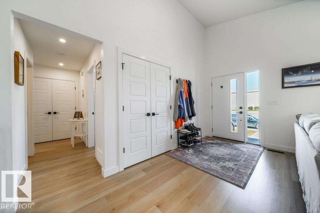 11303 111 AV NW - 2