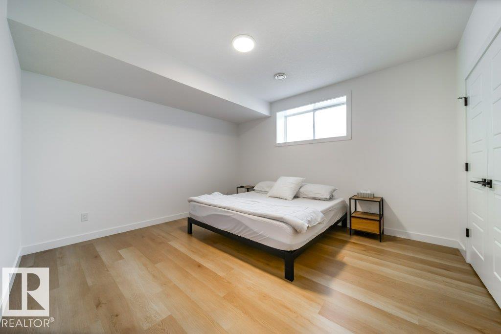 11303 111 AV NW - 35