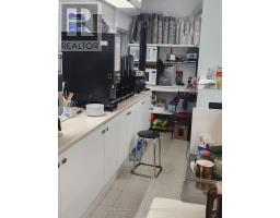 G11 - 2340 Dundas Street W, Toronto, ON M6P4A9 Photo 18