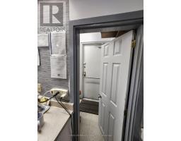 G11 - 2340 Dundas Street W, Toronto, ON M6P4A9 Photo 20