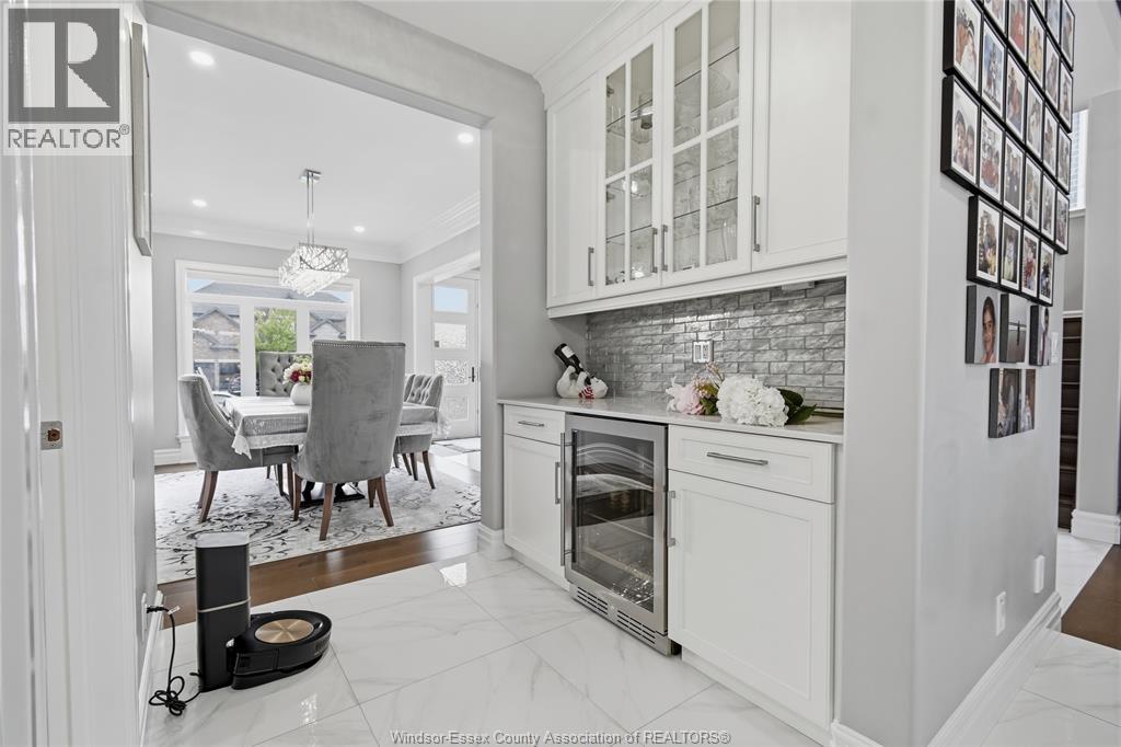 615 MARCHE STREET - 29