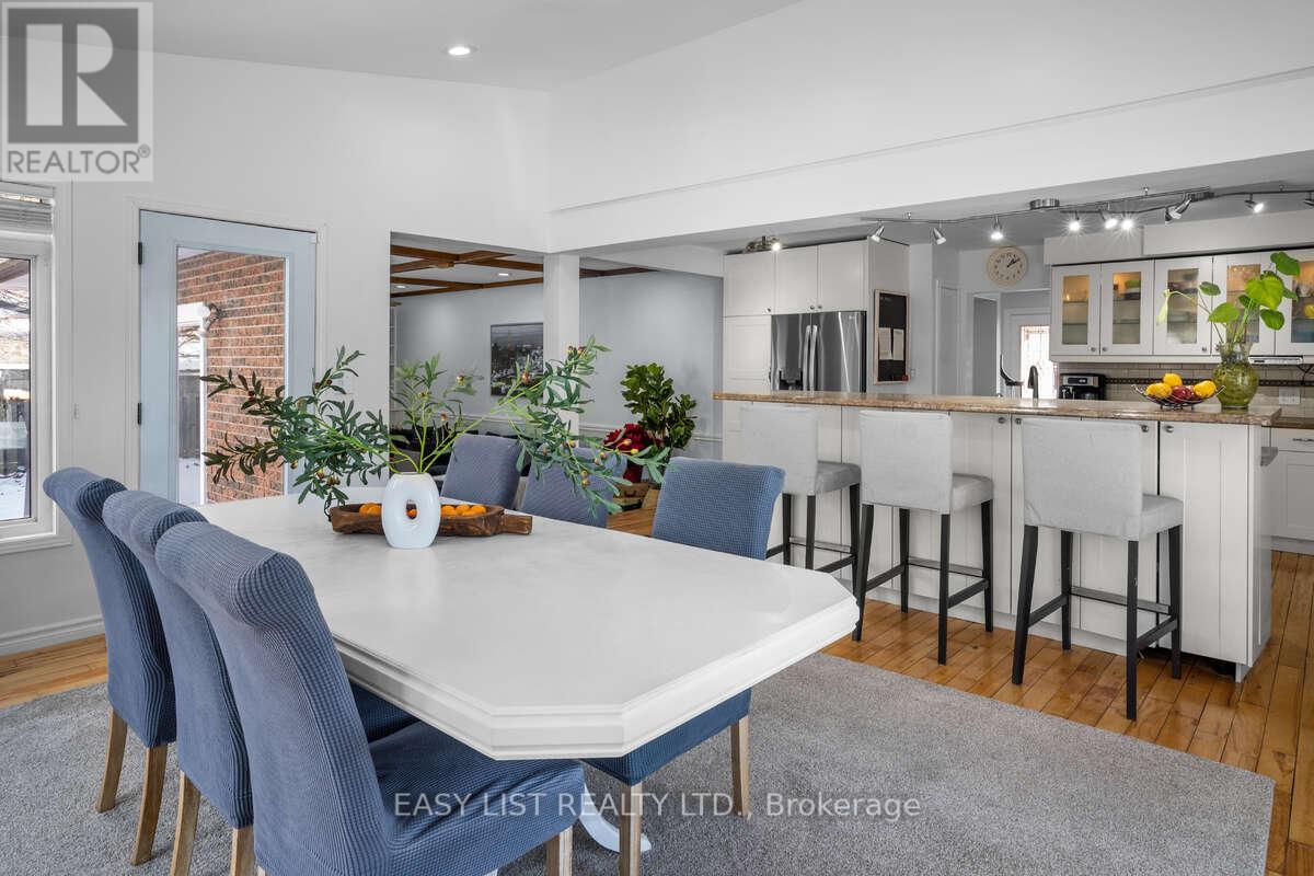 38 FERNWOOD TERRACE - 19