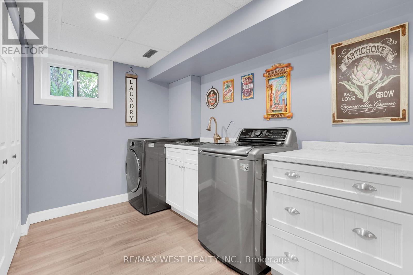 23 MCKIBBON AVENUE - 13