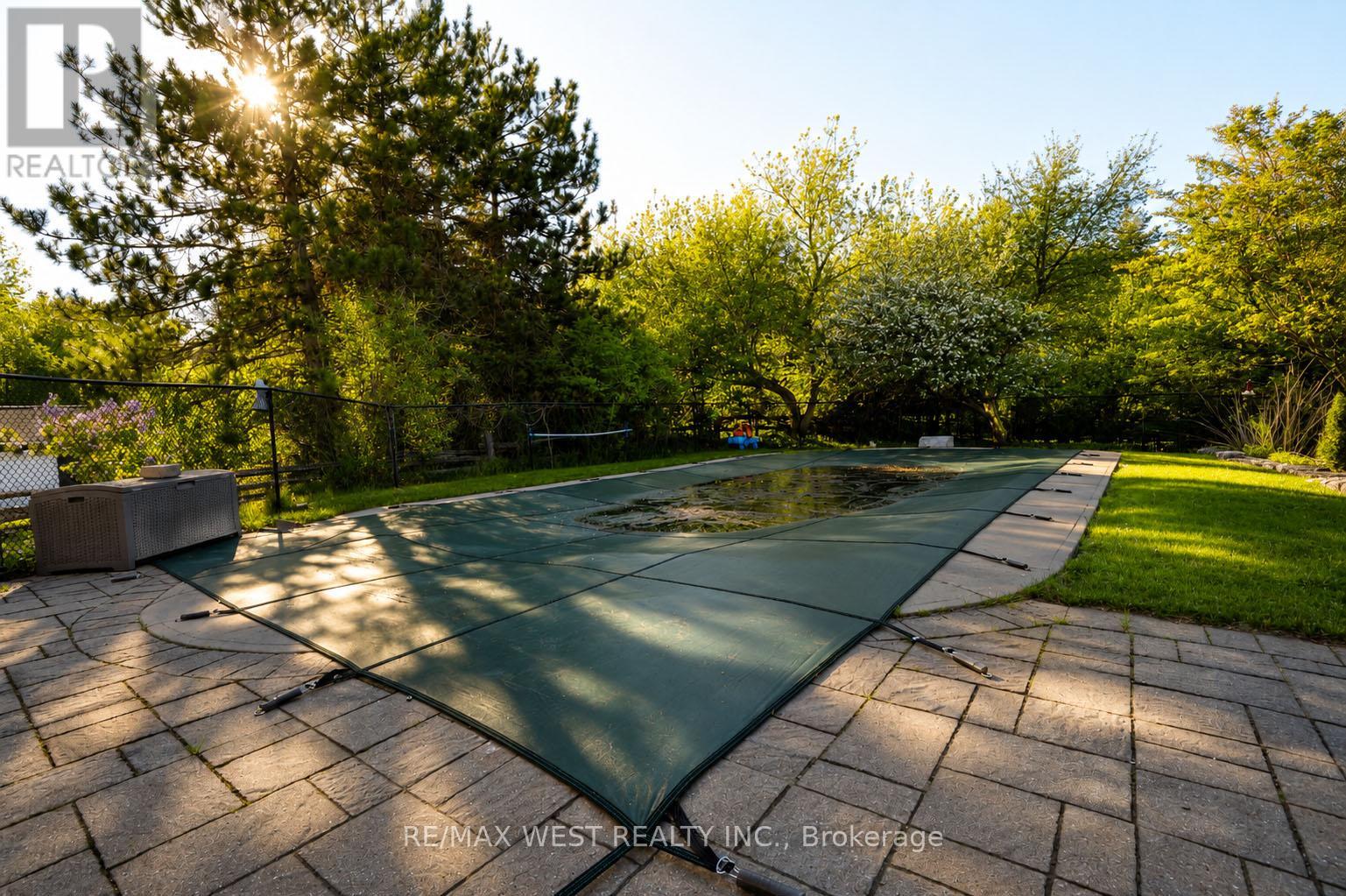 23 MCKIBBON AVENUE - 14