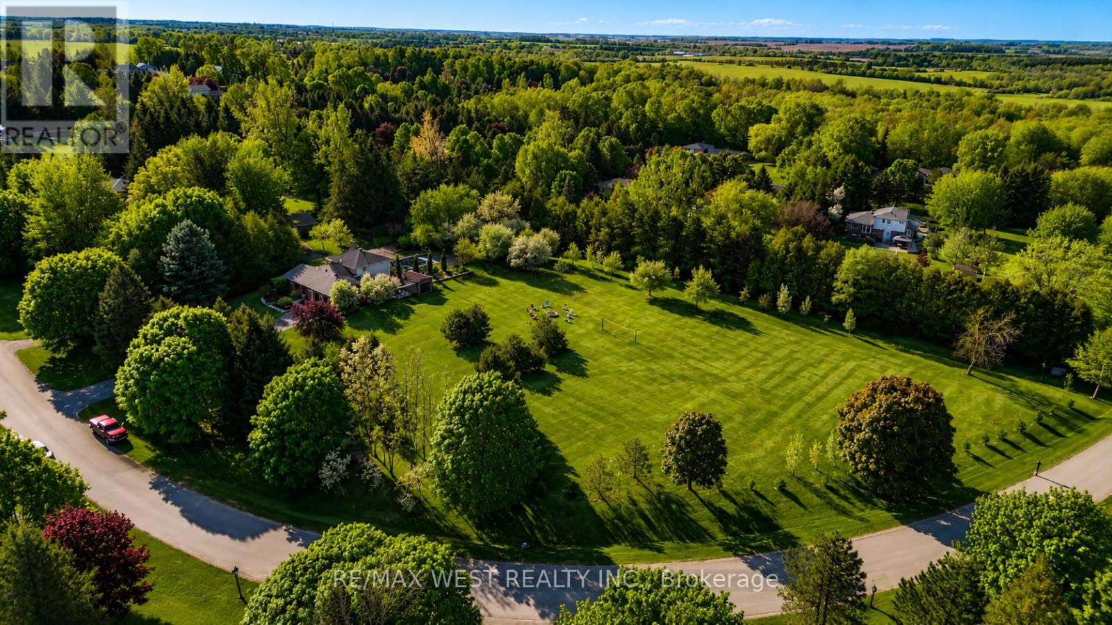 23 MCKIBBON AVENUE - 16