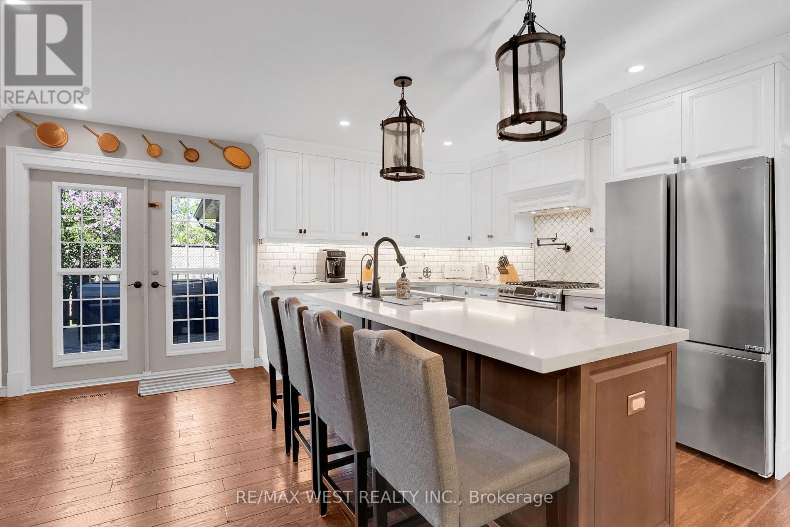 23 MCKIBBON AVENUE - 6