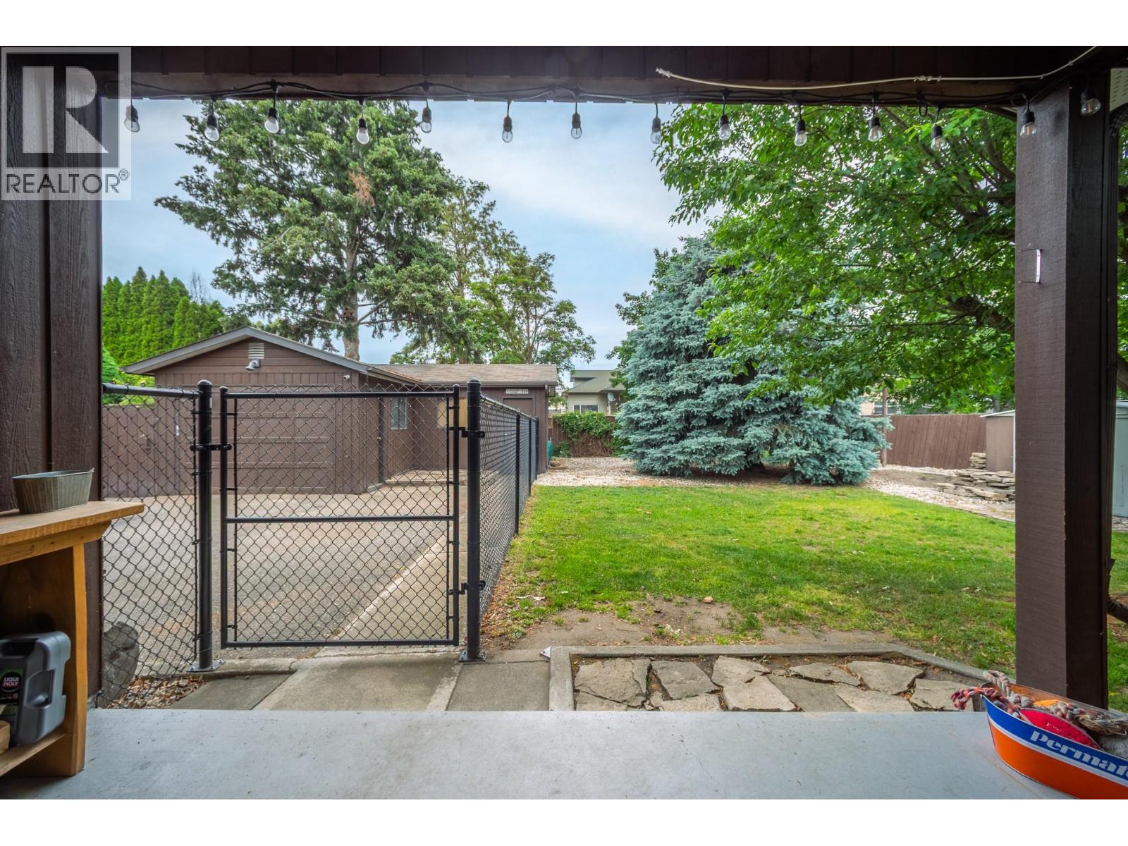 700 Richards Road, Kelowna