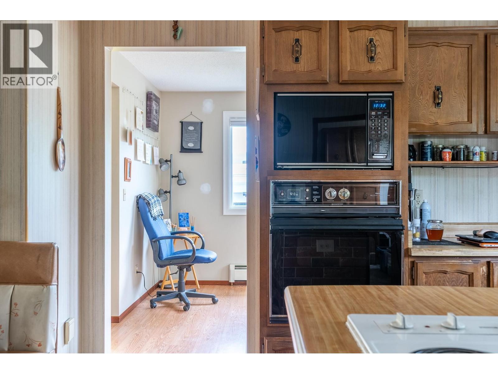 700 Richards Road, Kelowna