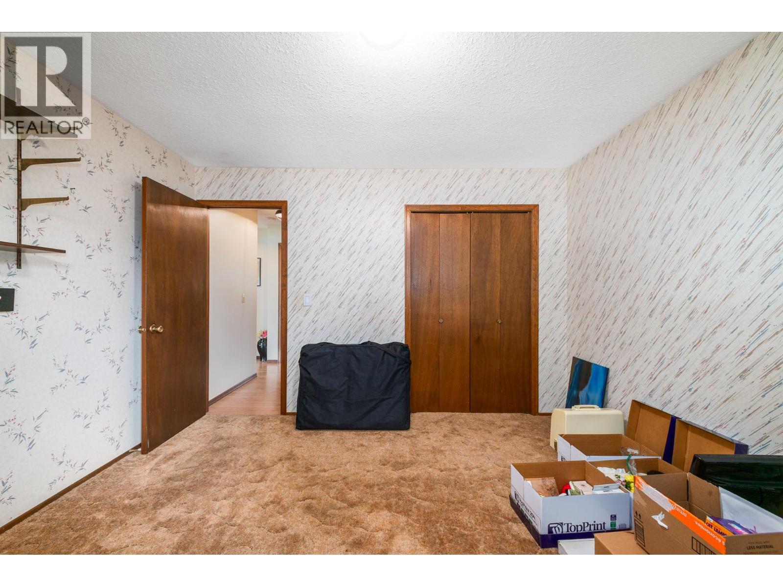 700 Richards Road, Kelowna