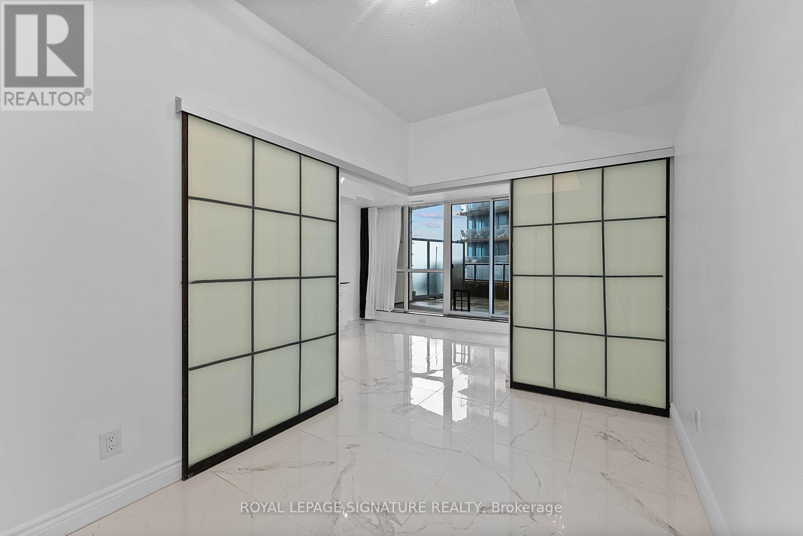 #517 51 EAST LIBERTY STREET - 11