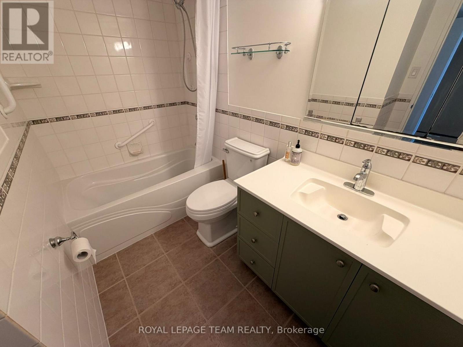 3 Bed, 2 Bath Apartment for Rent in Ottawa – 318 – 515 ST LAURENT BOULEVARD, Ottawa – MLS# X13225750 - Image 29