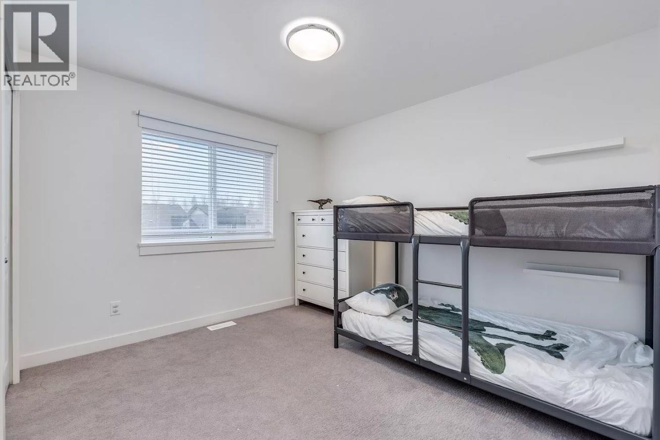 4 Bed, 3 Bath Apartment for Rent in Langley – Main Suite 27043 35A AVENUE, Langley – MLS# R3130740 - Image 14
