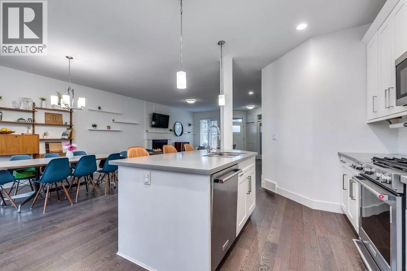 4 Bed, 3 Bath Apartment for Rent in Langley – Main Suite 27043 35A AVENUE, Langley – MLS# R3130740 - Image 6