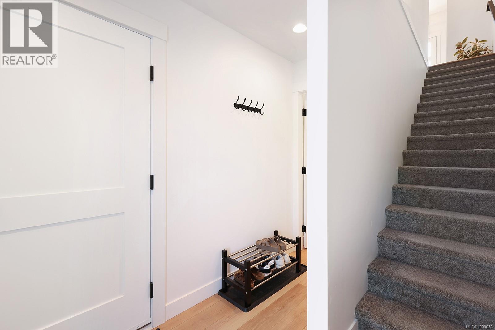 #2 3016 Alder St S - 30