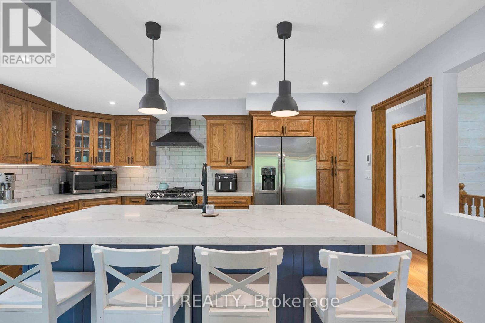 233 SAND ROAD - 7