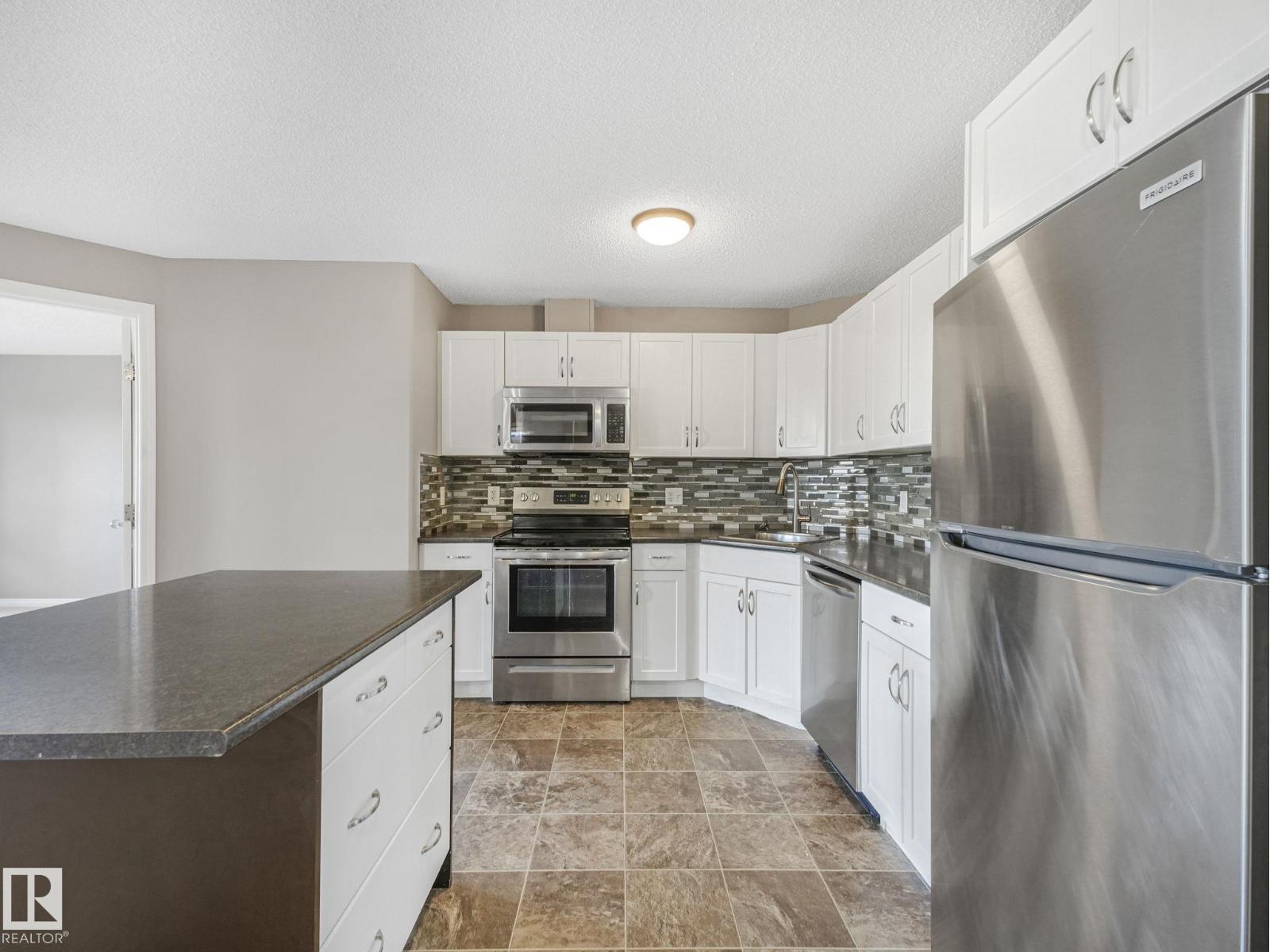 #322 1520 Hammond GA NW NW - 27