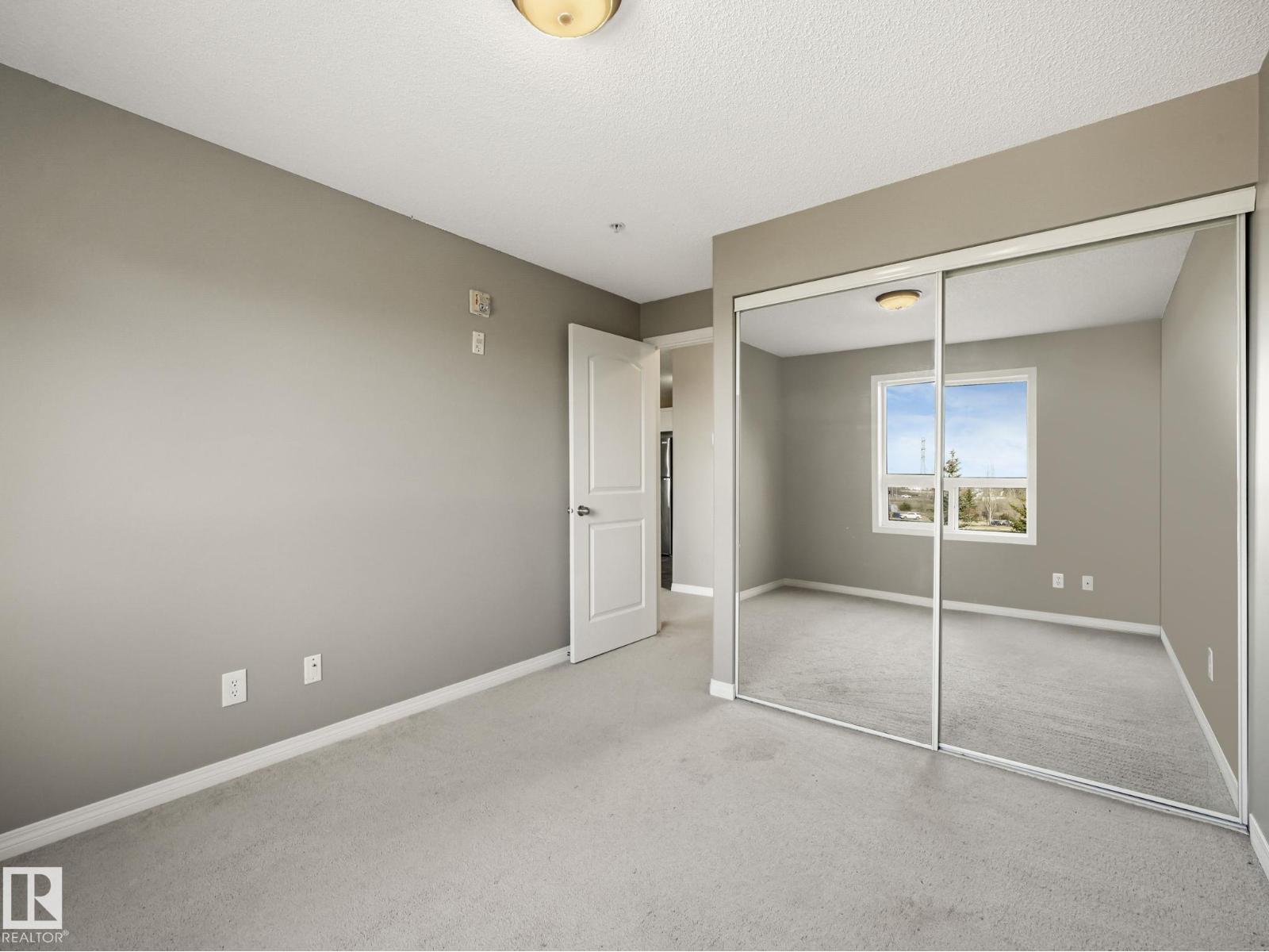 #322 1520 Hammond GA NW NW - 37