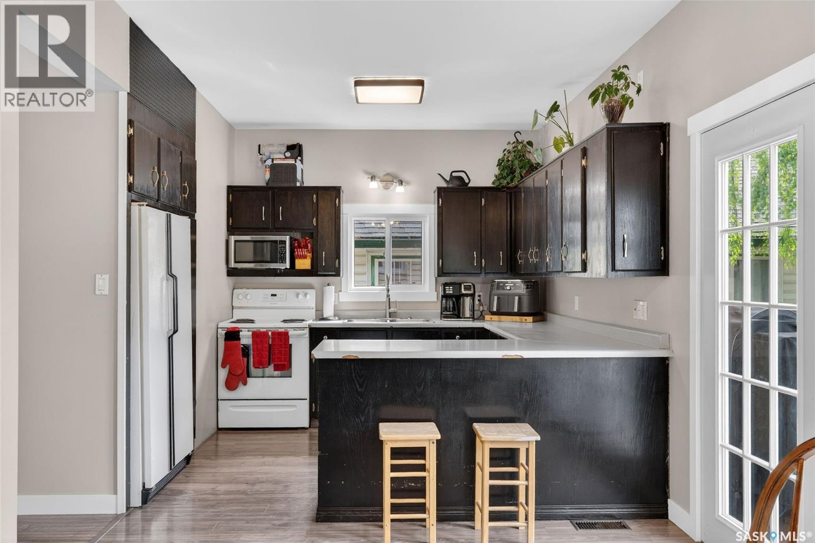 2330 Central AVENUE - 10