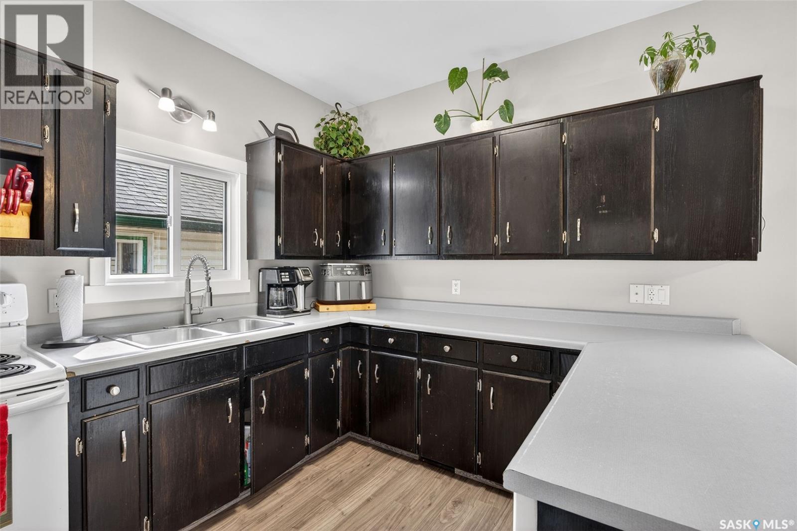 2330 Central AVENUE - 13