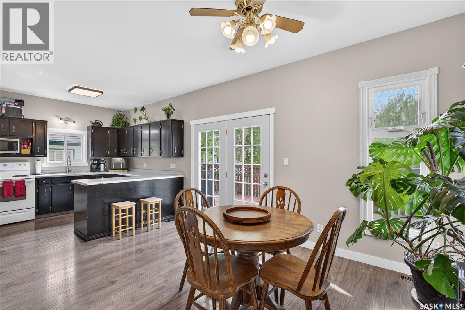 2330 Central AVENUE - 8