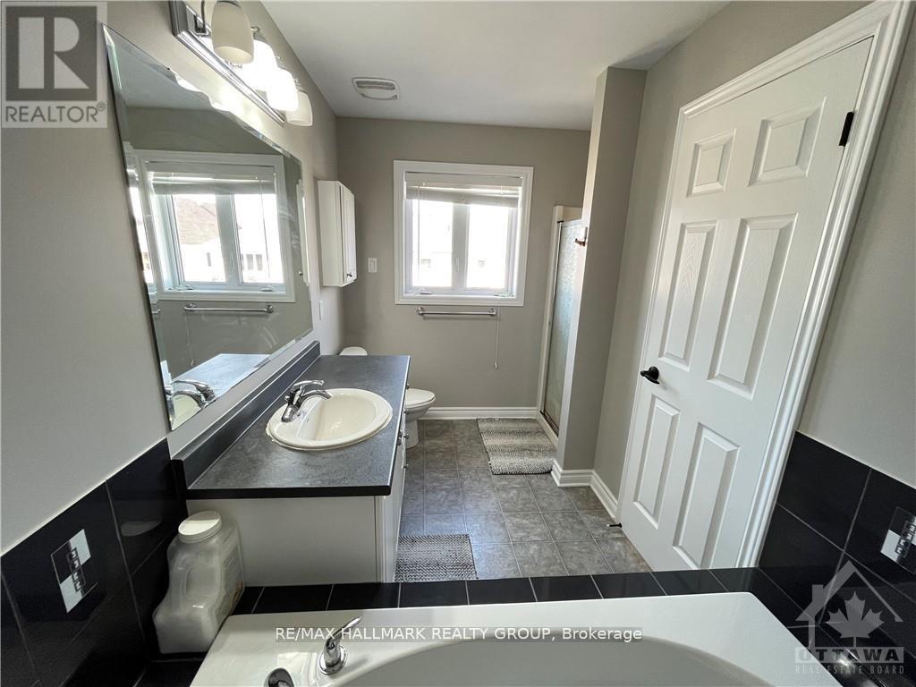 3 Bed, 3 Bath House for Rent in Ottawa – 110 GARRITY CRESCENT, Ottawa – MLS# X13225792 - Image 11