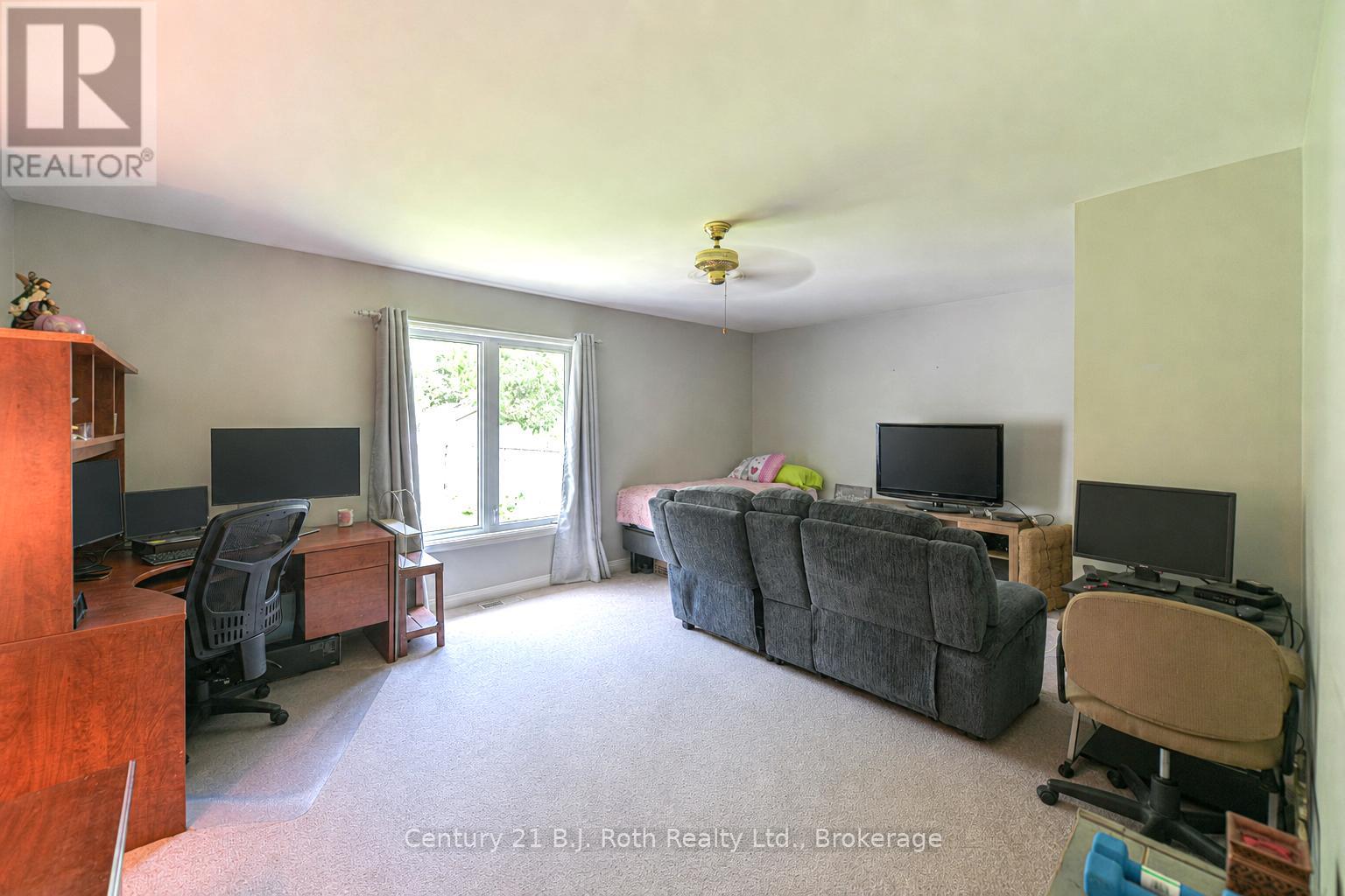 48 BRICK POND ROAD - 31