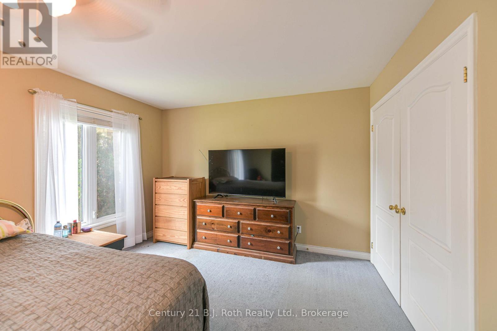 48 BRICK POND ROAD - 35