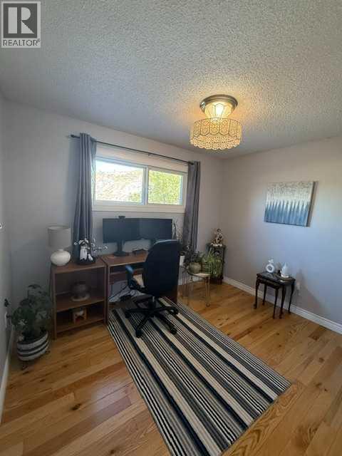 430 3 Avenue E — photo 21