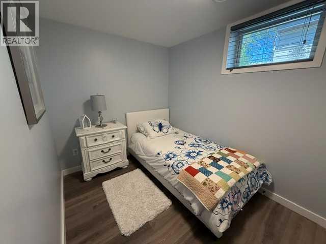 430 3 Avenue E — photo 32