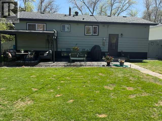 430 3 Avenue E — photo 45