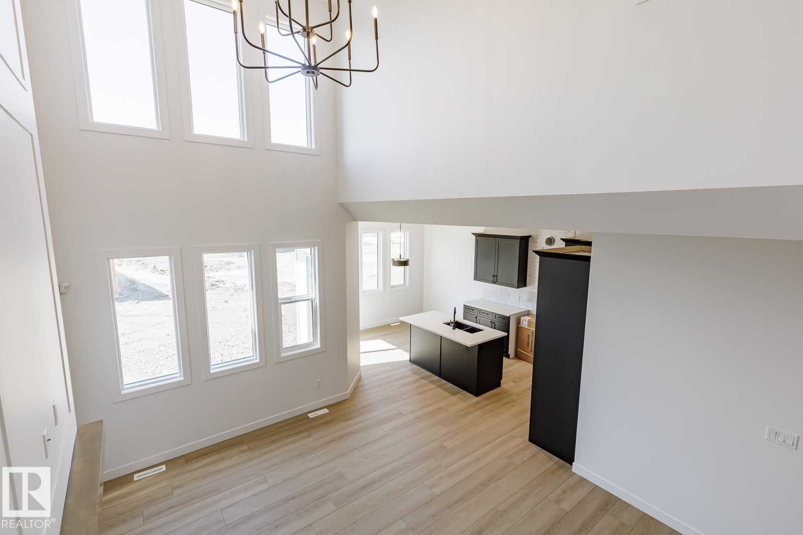 6275 180 AV NW - 12