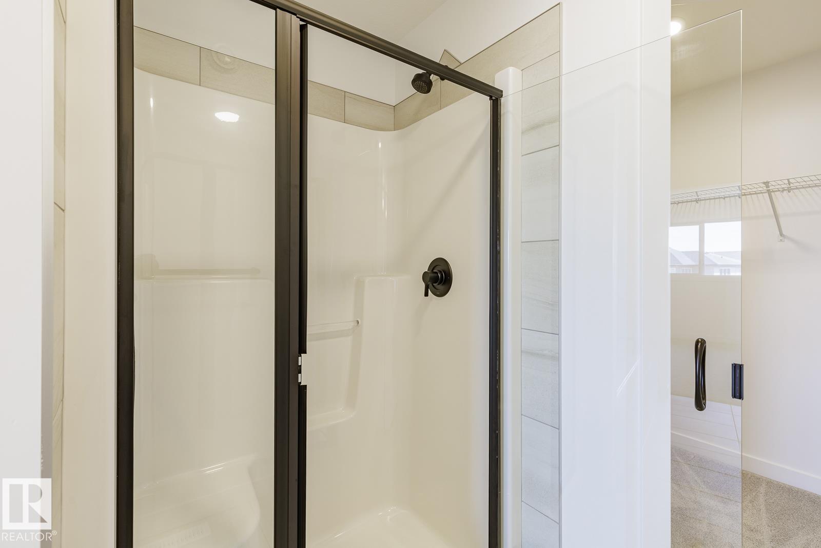 6275 180 AV NW - 22