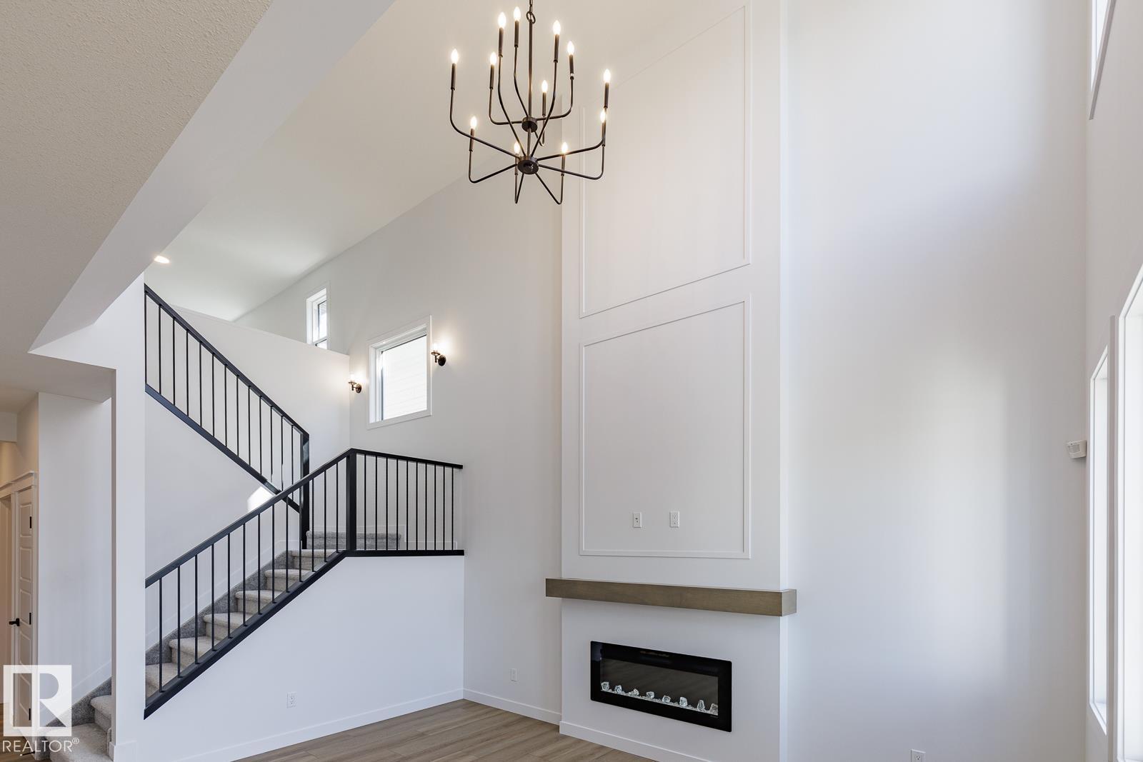 6275 180 AV NW - 4