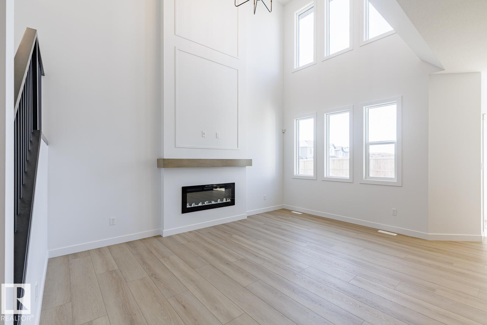 6275 180 AV NW - 5