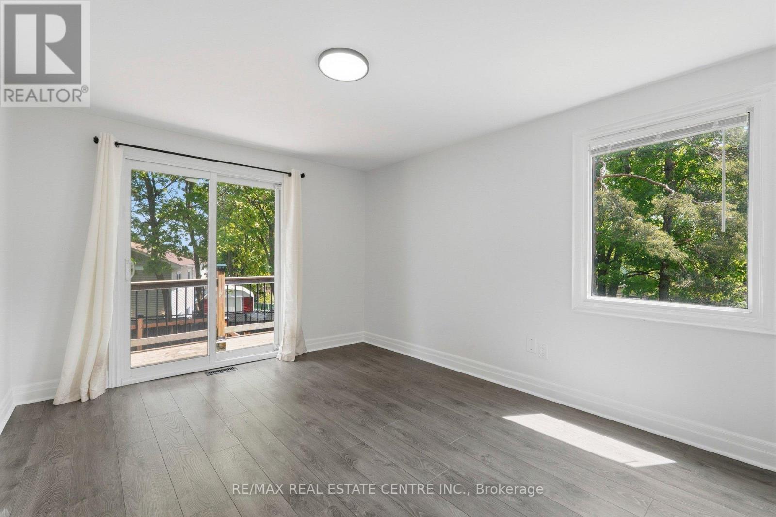 47 CHRISTIE CRESCENT - 24
