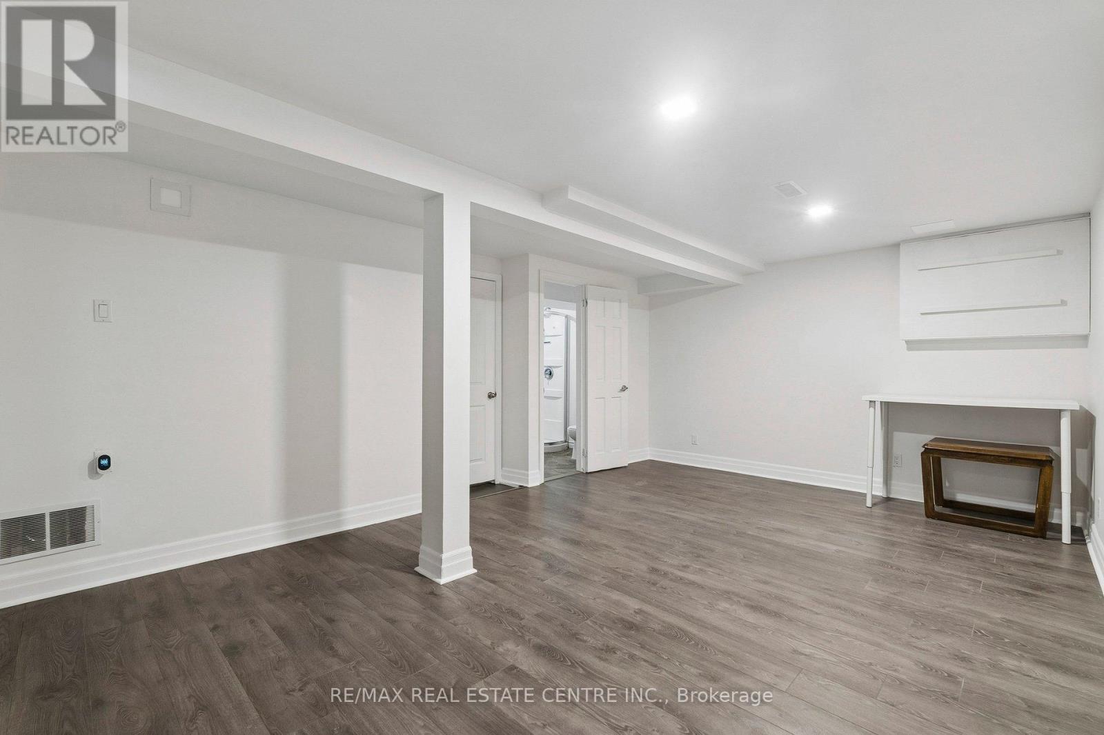 47 CHRISTIE CRESCENT - 41