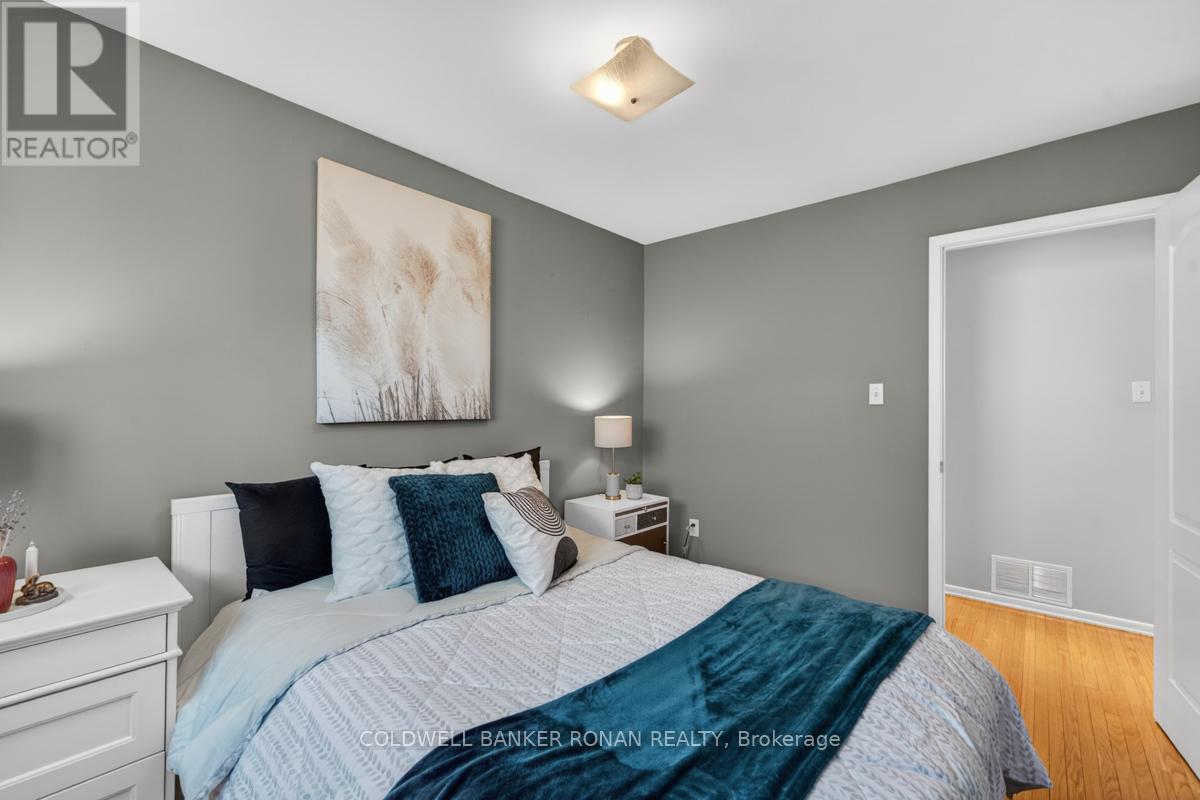 319 THRACE AVENUE - 22