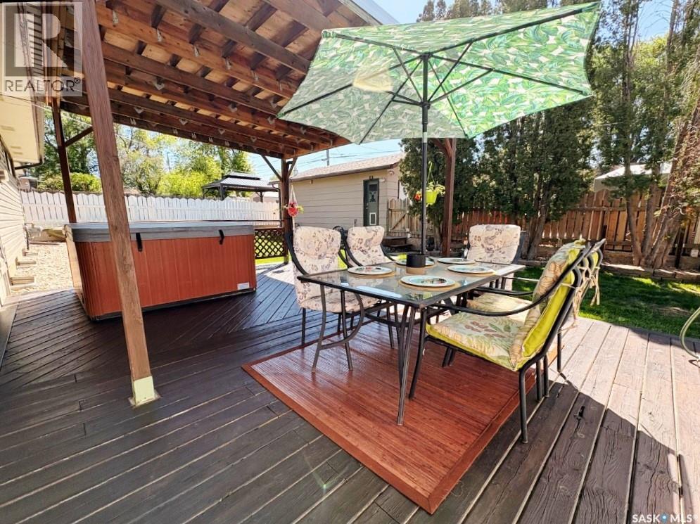 1406 Ashley DRIVE - 22