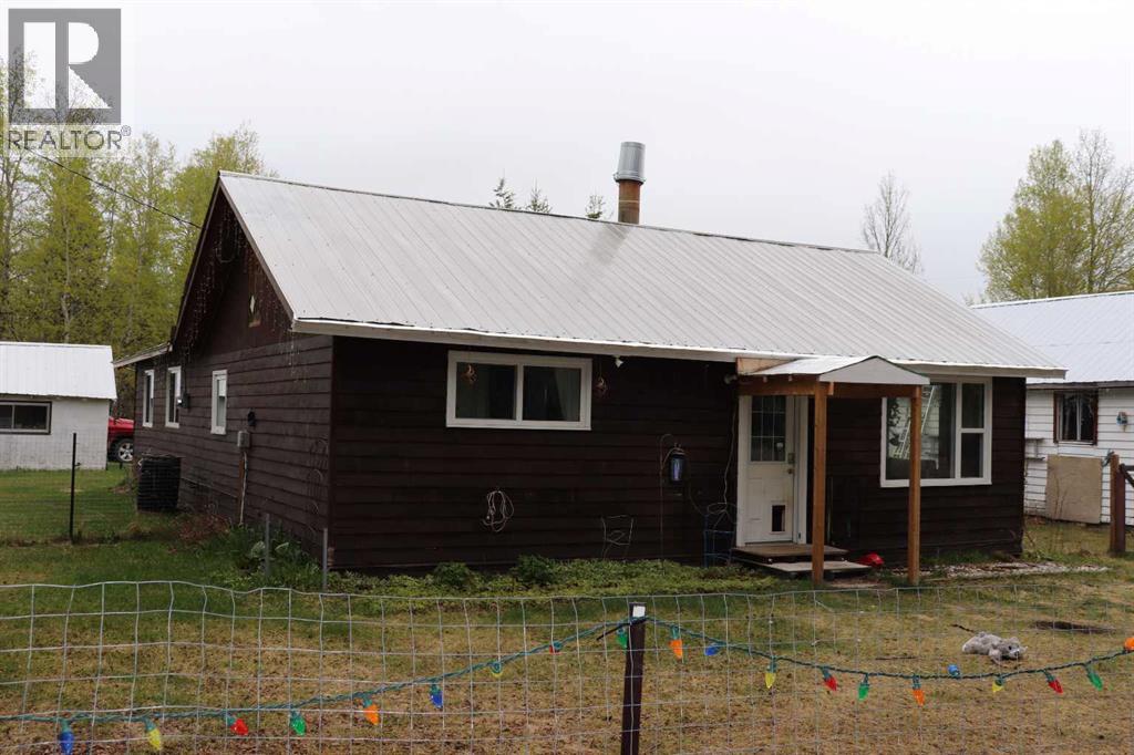 2302 10 Street - 2