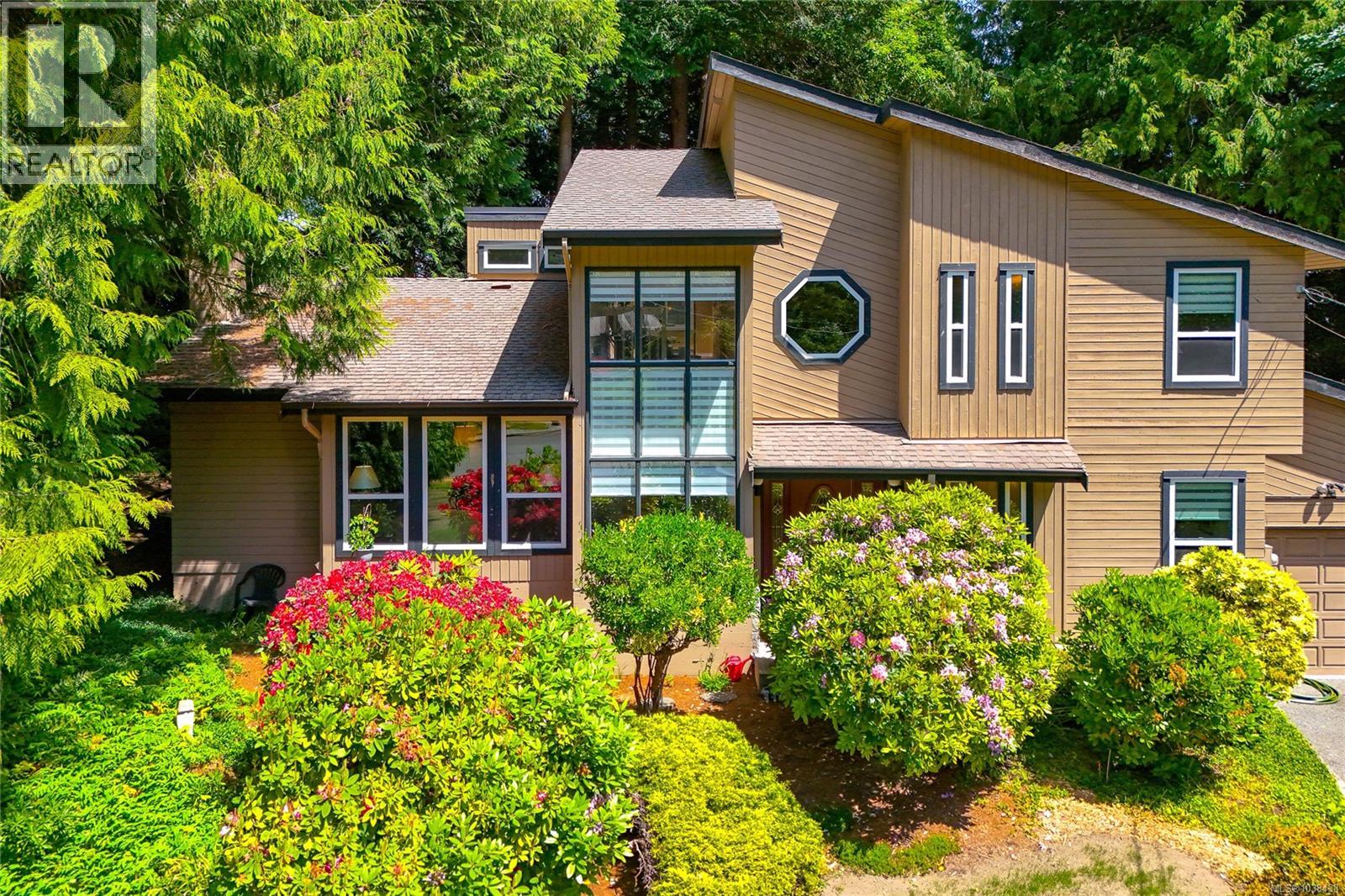 8705 Nash Pl - 1