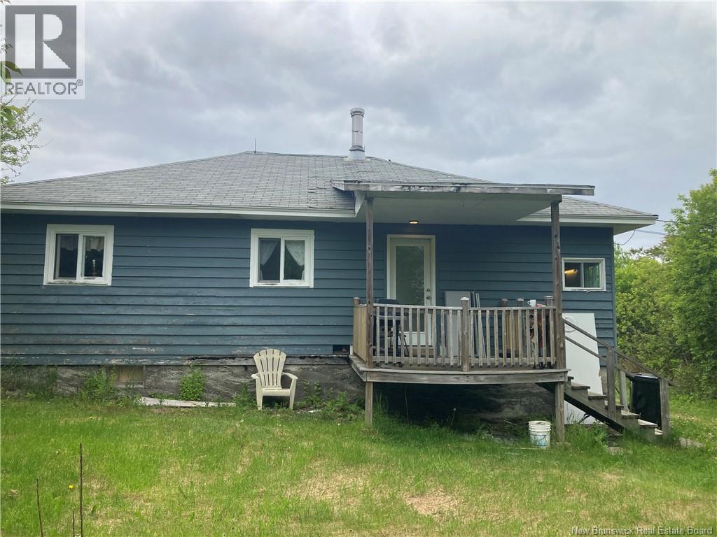 798 North Road - Image 32