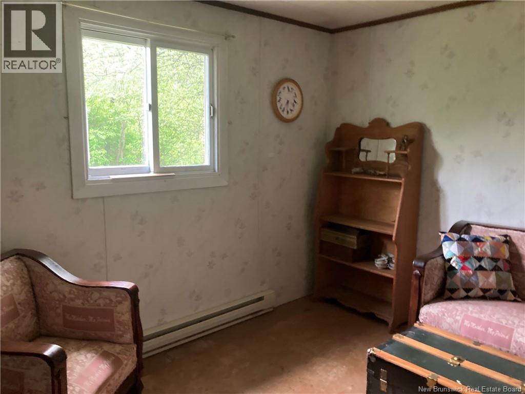 798 North Road - 28